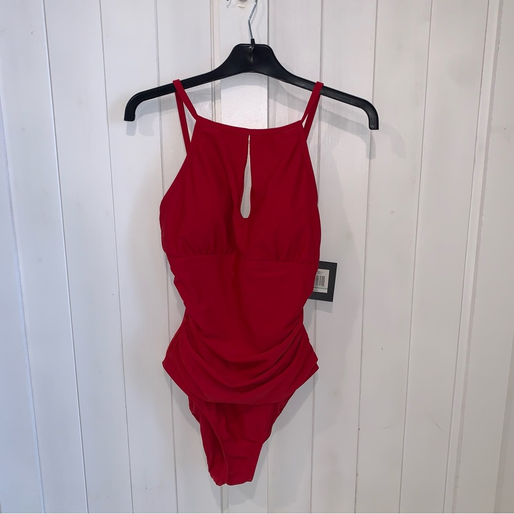Ellen Tracy KeyHole One Piece Swimsuit, NWT